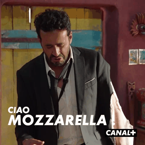 Jonathan Cohen saluta con la scritta Ciao mozzarella.