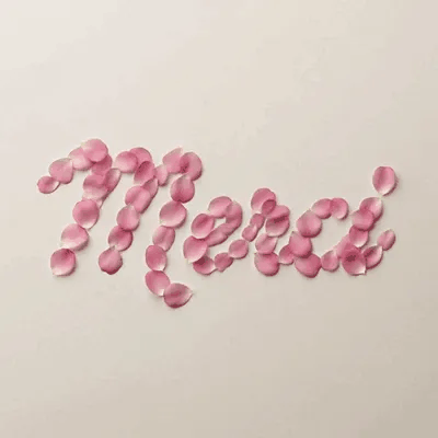 Grazie in petali di rosa