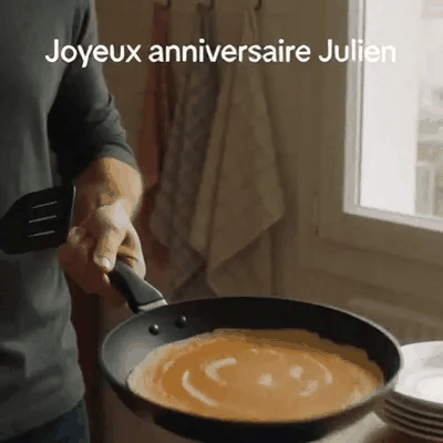 Uma panqueca para desejar feliz aniversário a Julien.